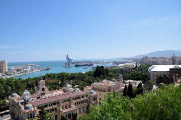 Malaga overview (from the Alcazaba)