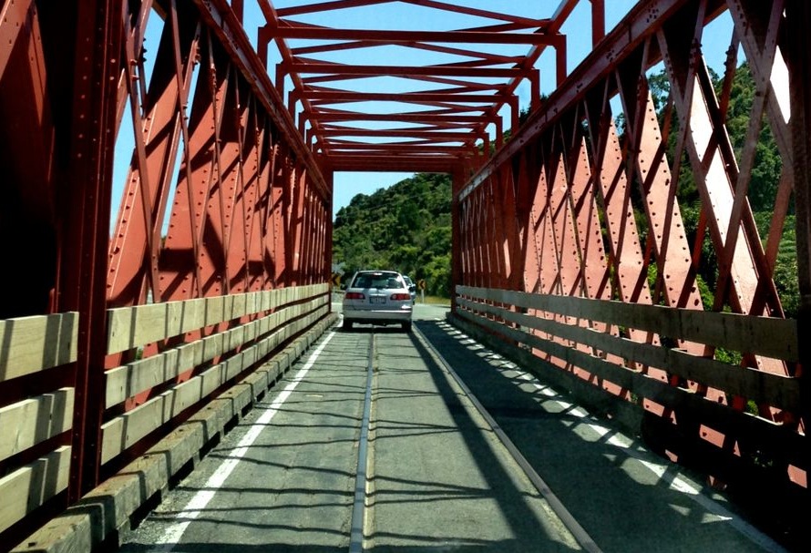 One-lane Bridge