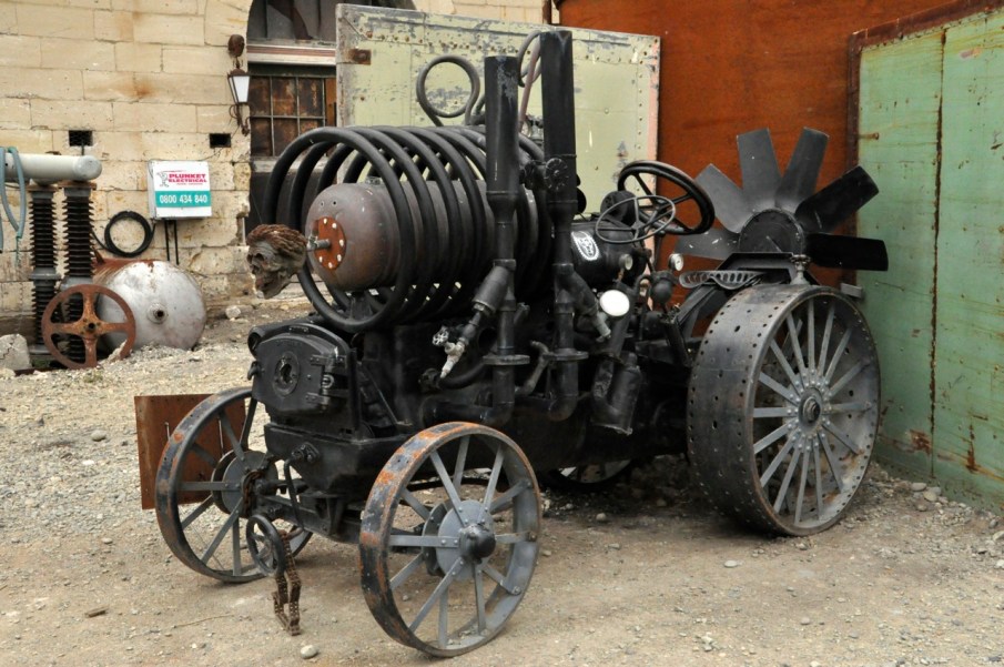 Tractor