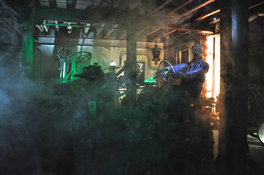 Tractor (oil burning)