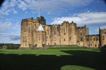 Outer bailey, site of the Whomping Willow inHarry Potter and the Chamber of Secrets