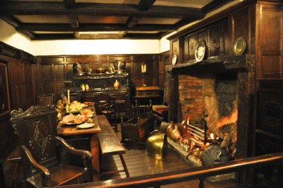 17th century dining room
